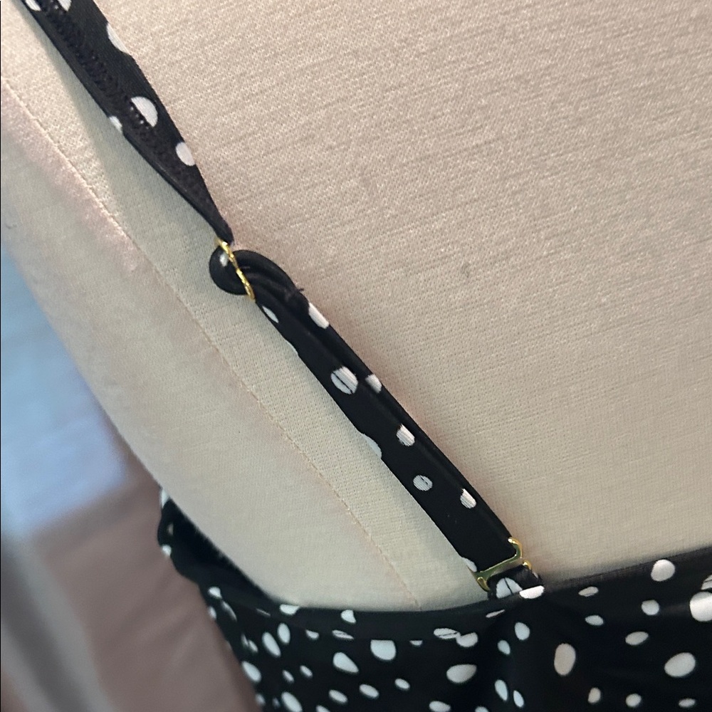 Victoria's Secret Black and White Polka Dot Swim Tankini Top  size 38C - Picture 3 of 13